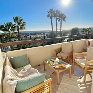 https://appartement-vue-exceptionnelle.fr-provencehotel.com